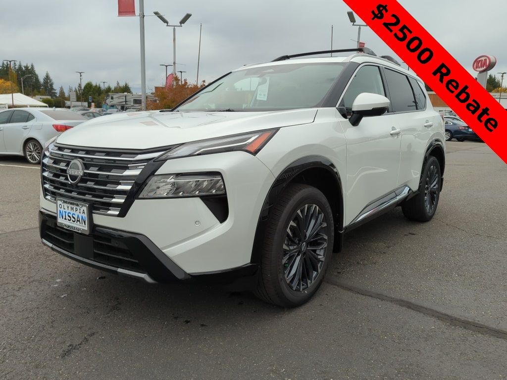 2026 Nissan Rogue Platinum's photo