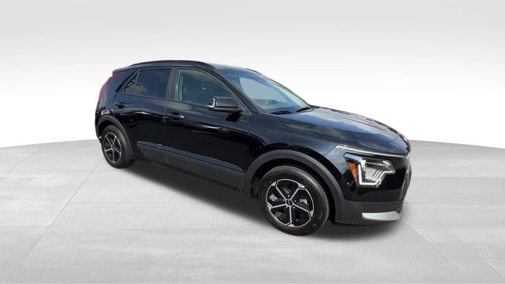 2025 Kia Niro EX photo 8