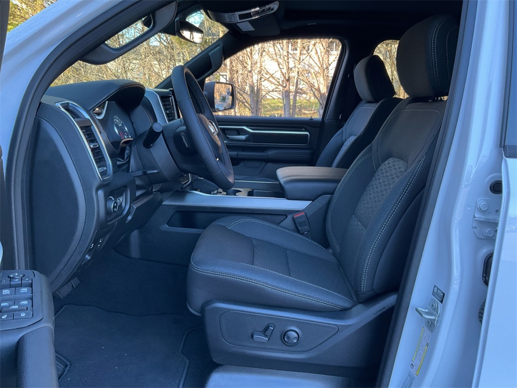 2025 Ram 1500 Big Horn Lone Star photo 22