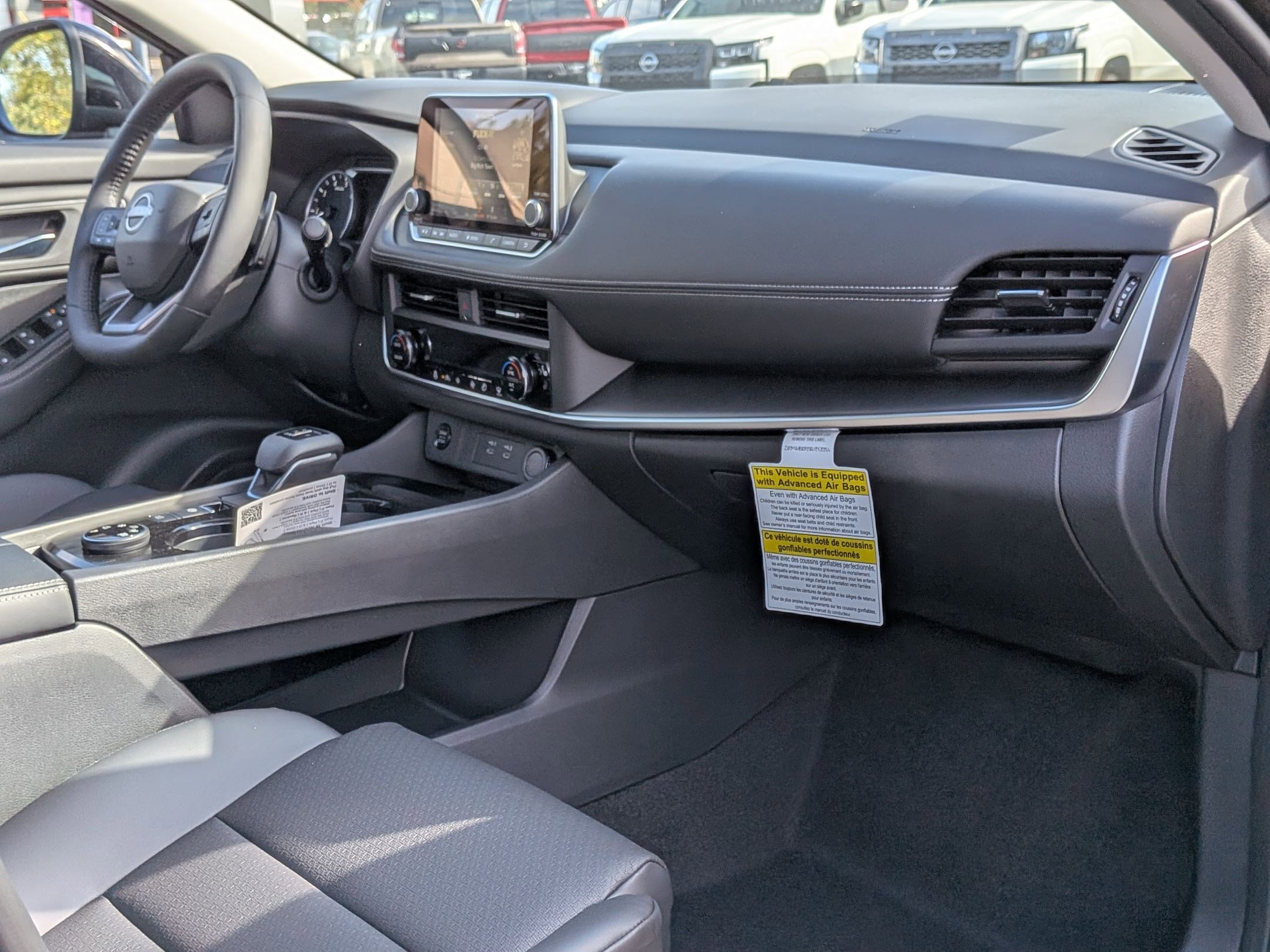 2026 Nissan Rogue SV photo 22