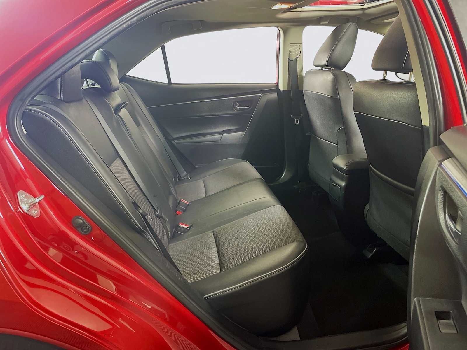 2015 Toyota Corolla Plus photo 23