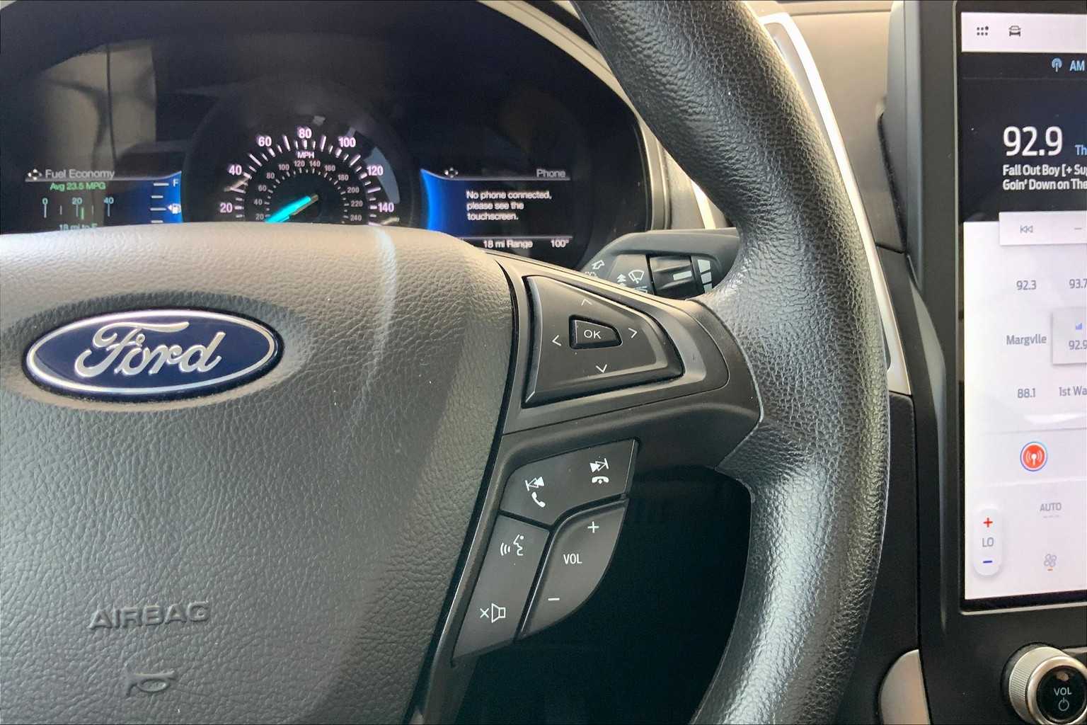 2022 Ford Edge SE photo 41