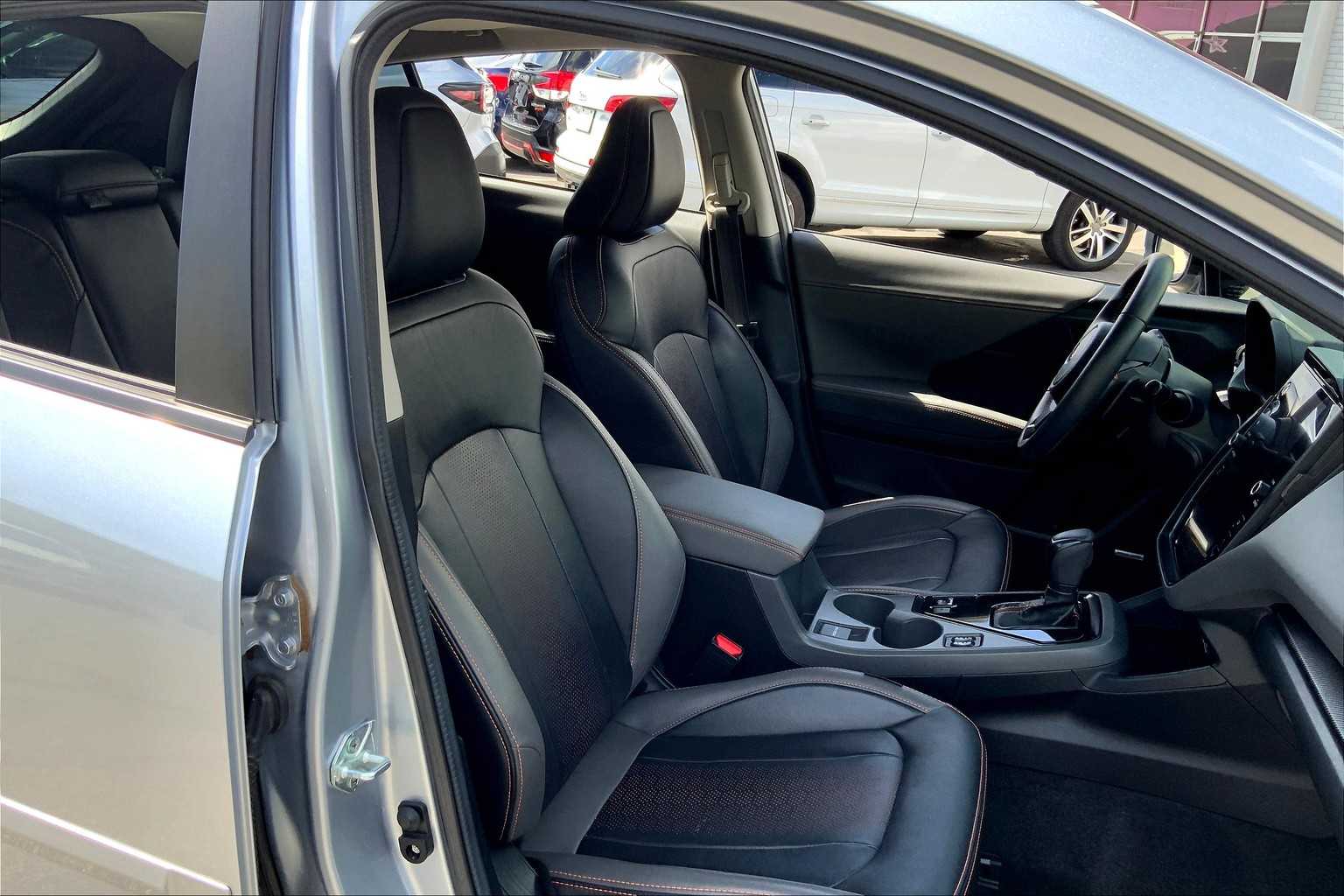 2024 Subaru Crosstrek Limited photo 8