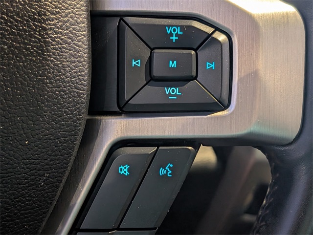 2021 Ford F-350 Platinum photo 22