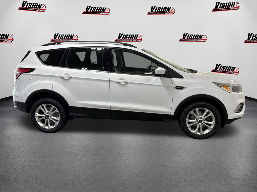 2018 Ford Escape SE photo 3