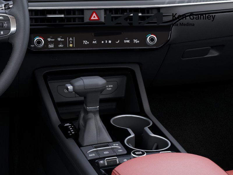 2026 Kia K5 GT-Line photo 17