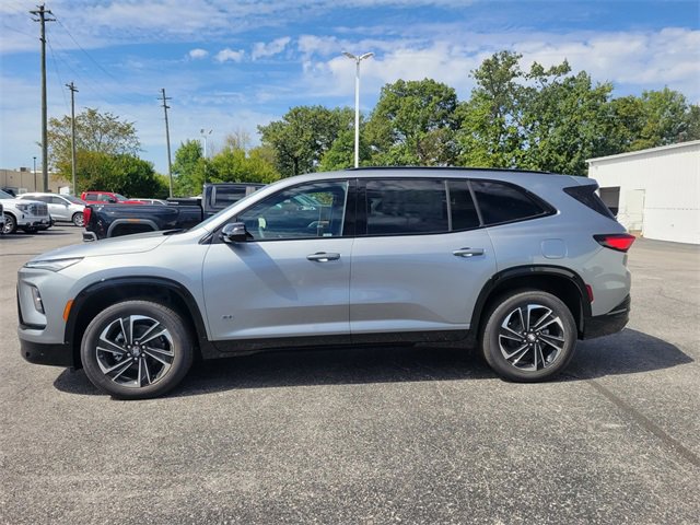 2026 Buick Enclave Sport Touring photo 6