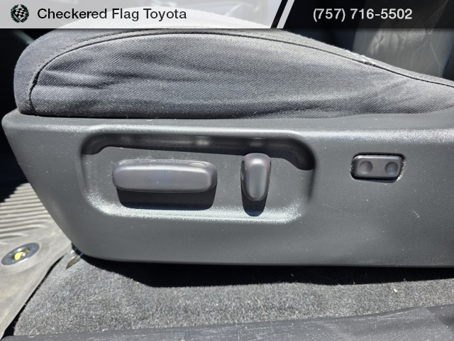 2020 Toyota Tacoma TRD Sport V6 photo 19