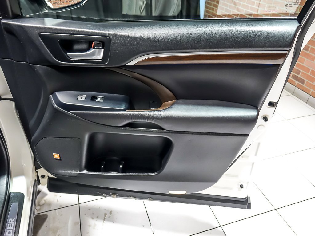 2016 TOYOTA HIGHLANDER - Image 33