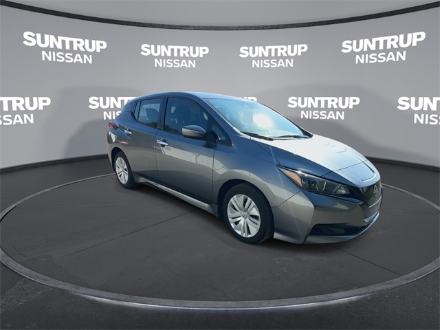 Used 2023 Nissan Leaf S with VIN 1N4AZ1BVXPC555982 for sale in St. Louis, MO
