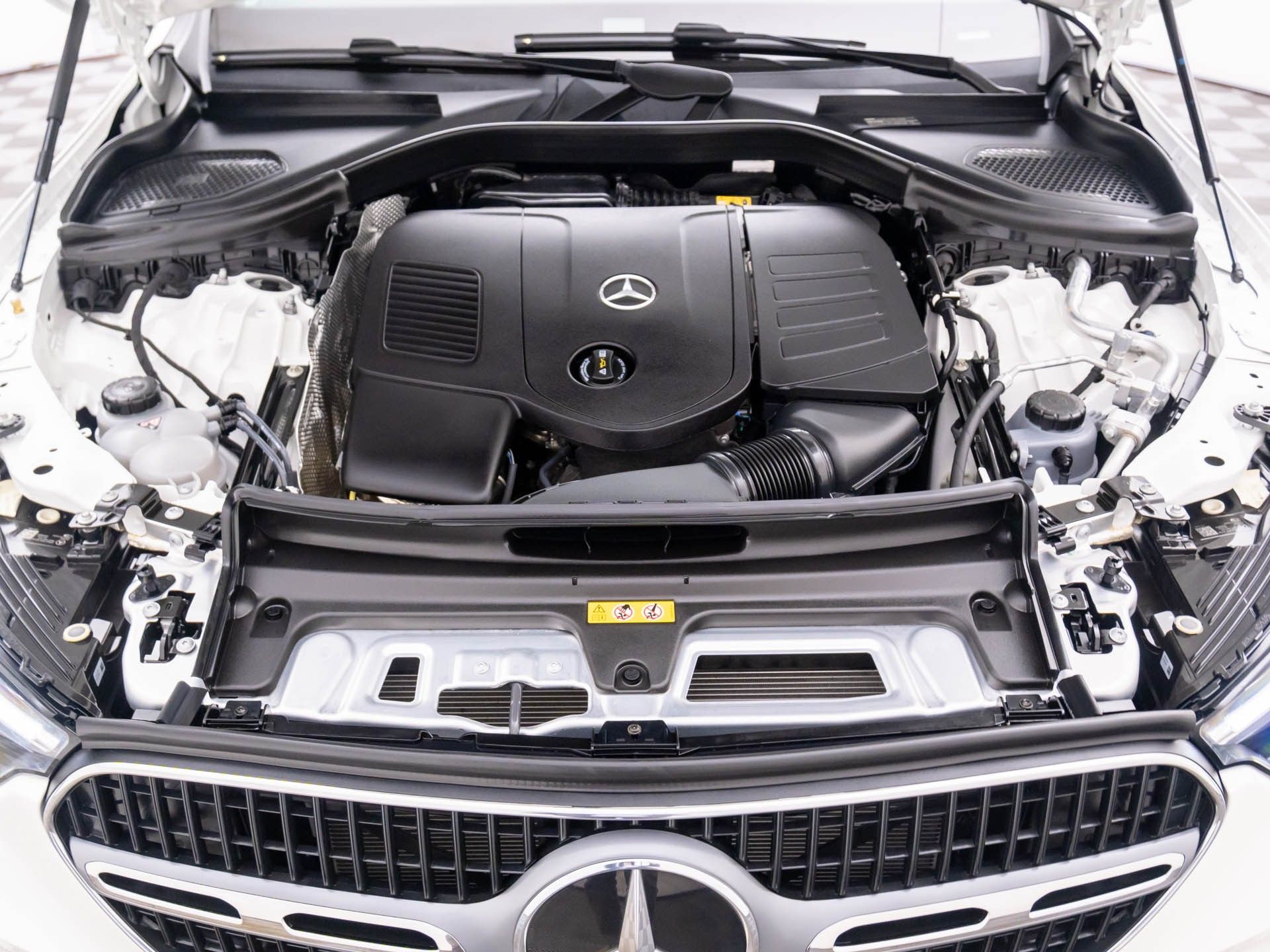 2025 Mercedes Benz GLC 300 4MATIC photo 24