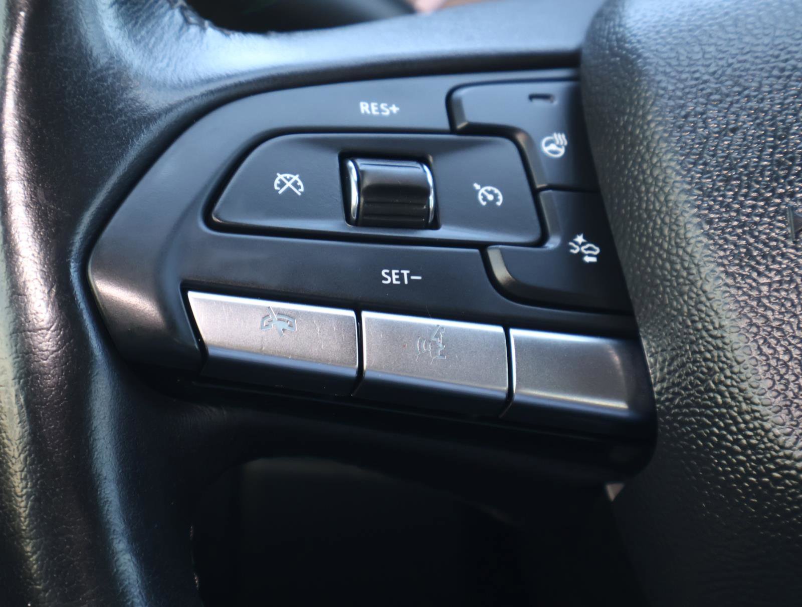 2023 Cadillac XT4 Luxury photo 28