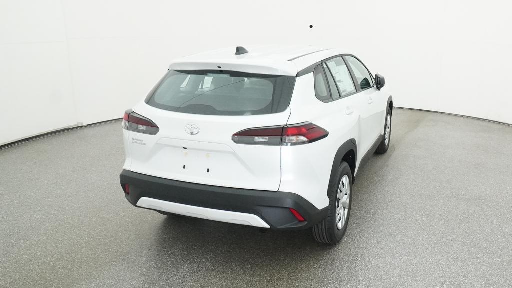 2026 Toyota Corolla Cross L photo 19