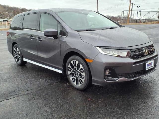 2025 Honda Odyssey Elite photo 3