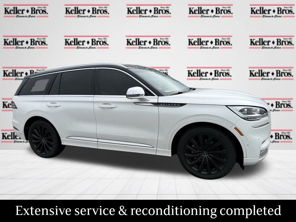 2020 Lincoln Aviator Black Label's photo