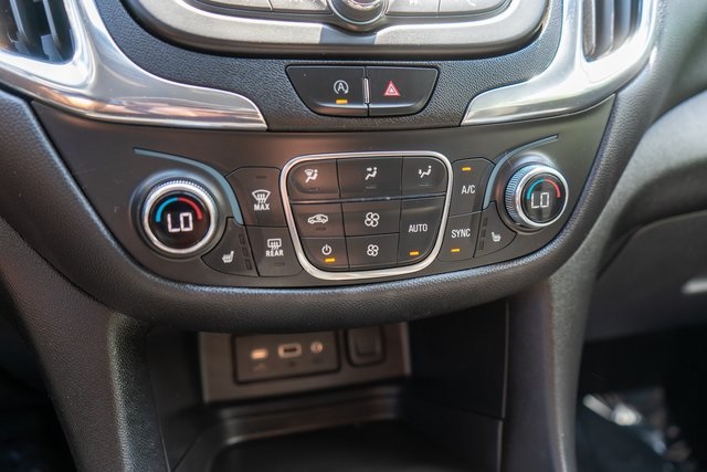2023 Chevrolet Equinox LT photo 17