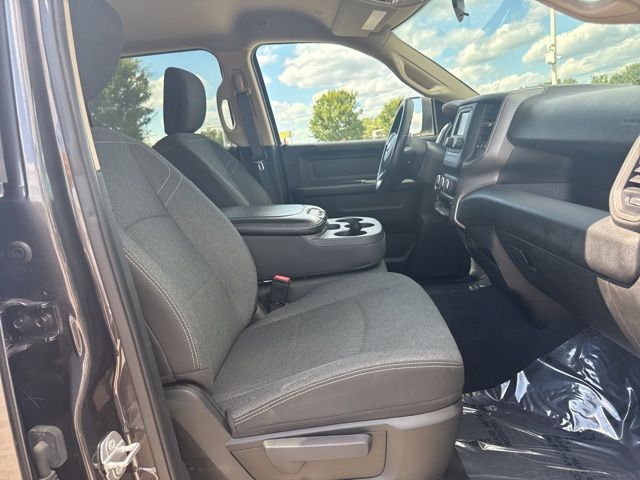 2019 Ram 2500 Tradesman photo 16