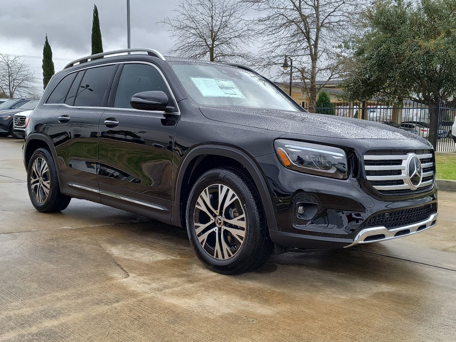 2024 Mercedes Benz GLB photo 5