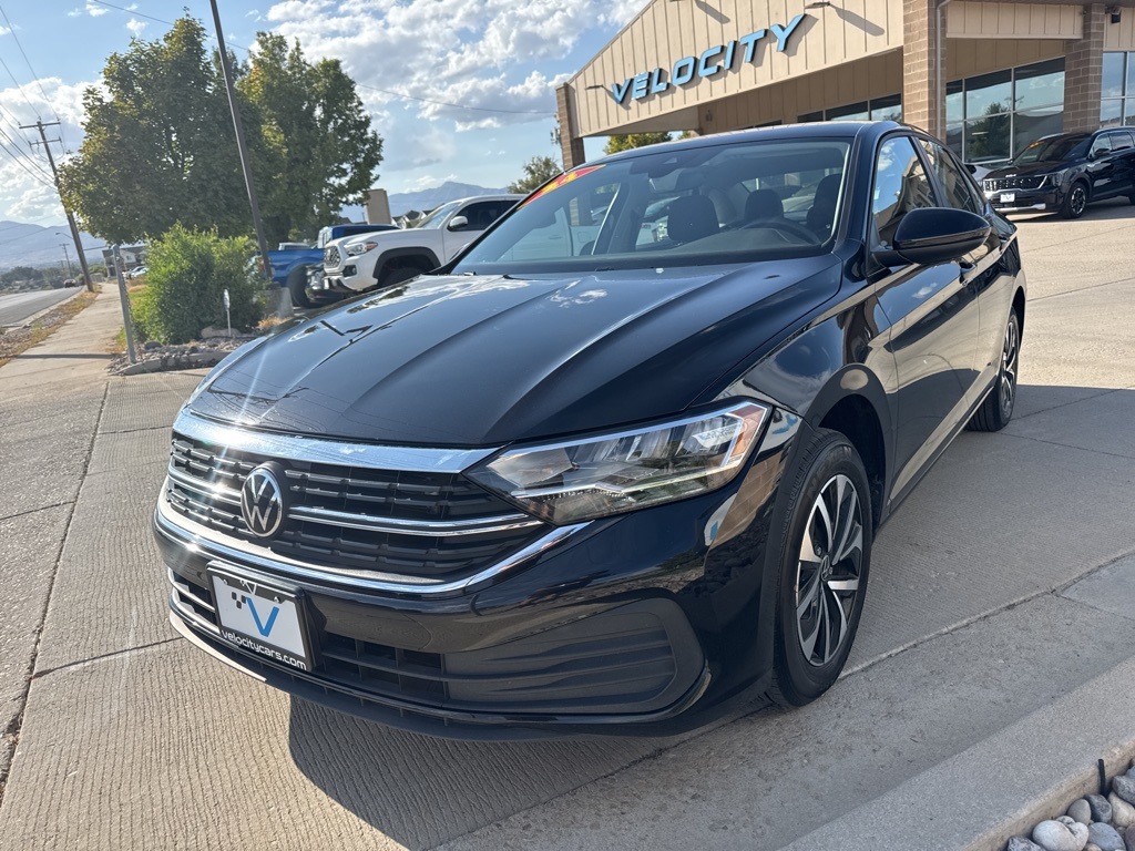 2024 Volkswagen Jetta 1.5T S photo 3