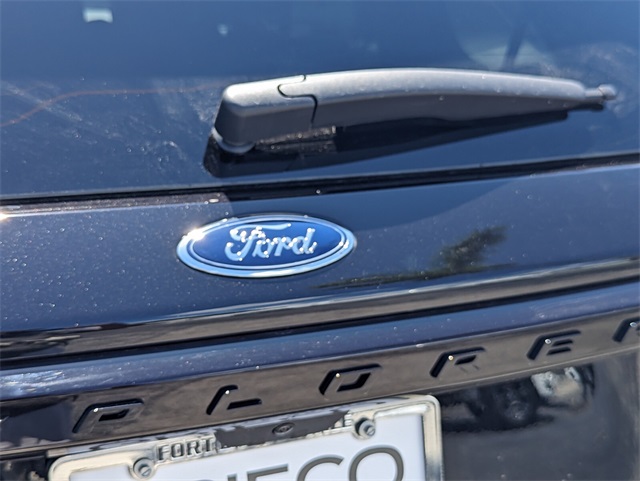 2025 Ford Explorer ST-Line photo 10