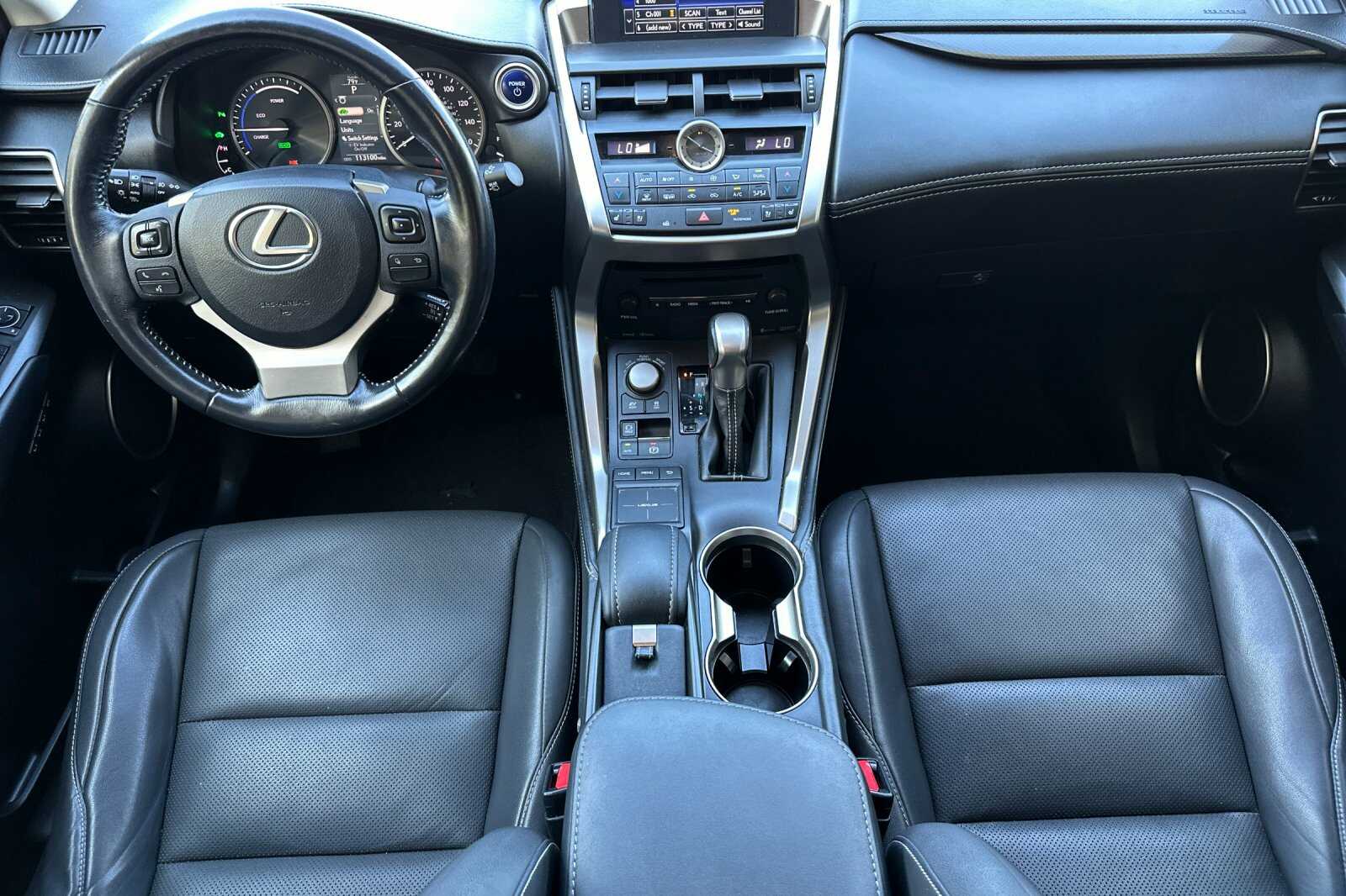 2016 Lexus NX 300h Luxury photo 12
