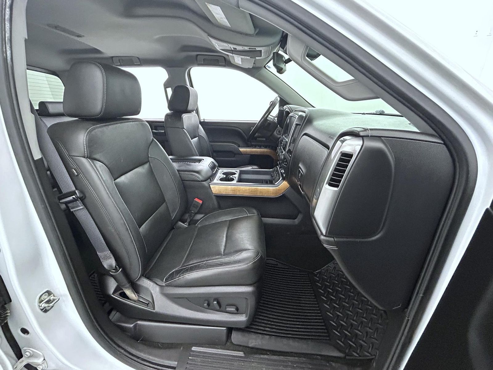 2018 Chevrolet Silverado 1500 LTZ photo 15