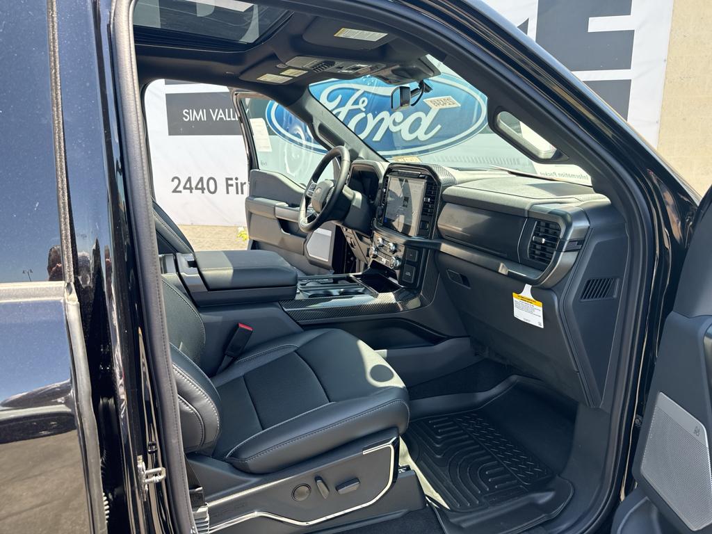 2024 Ford F-150 XLT photo 25
