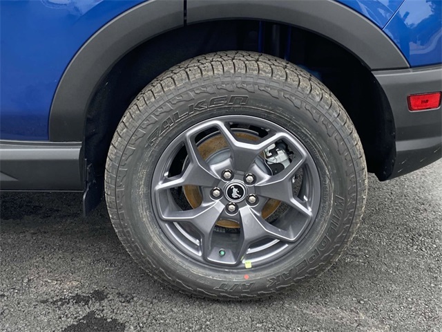 2024 Ford Bronco Sport Badlands photo 3