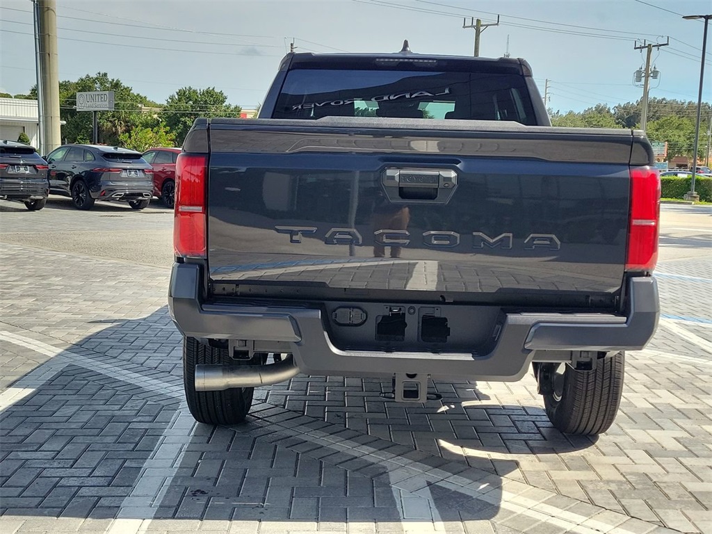 2025 Toyota Tacoma SR5 photo 4