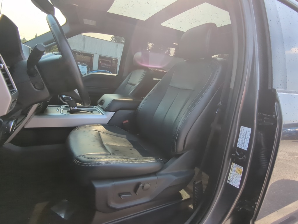 2020 Ford F-150 Lariat photo 13