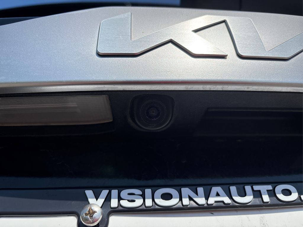 2023 Kia Seltos LX photo 14
