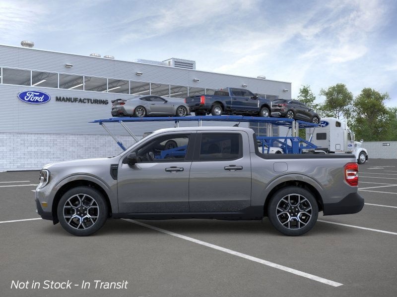 2025 Ford Maverick Lariat photo 2