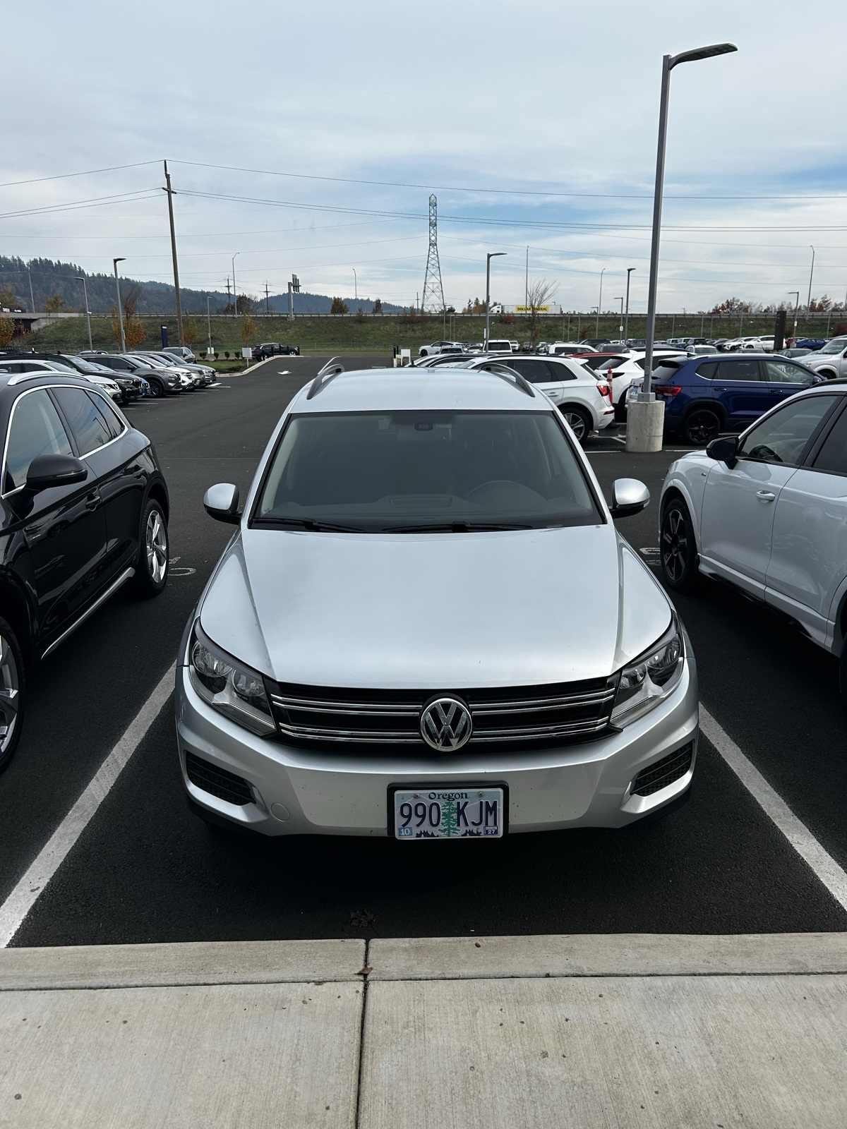 2017 Volkswagen Tiguan Limited Base