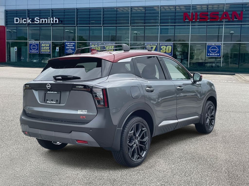 2025 Nissan Kicks SR photo 2