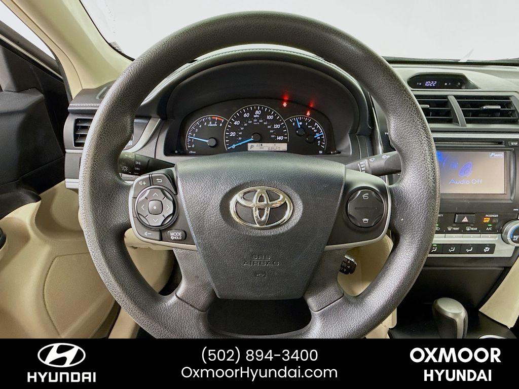 2013 Toyota Camry L photo 10