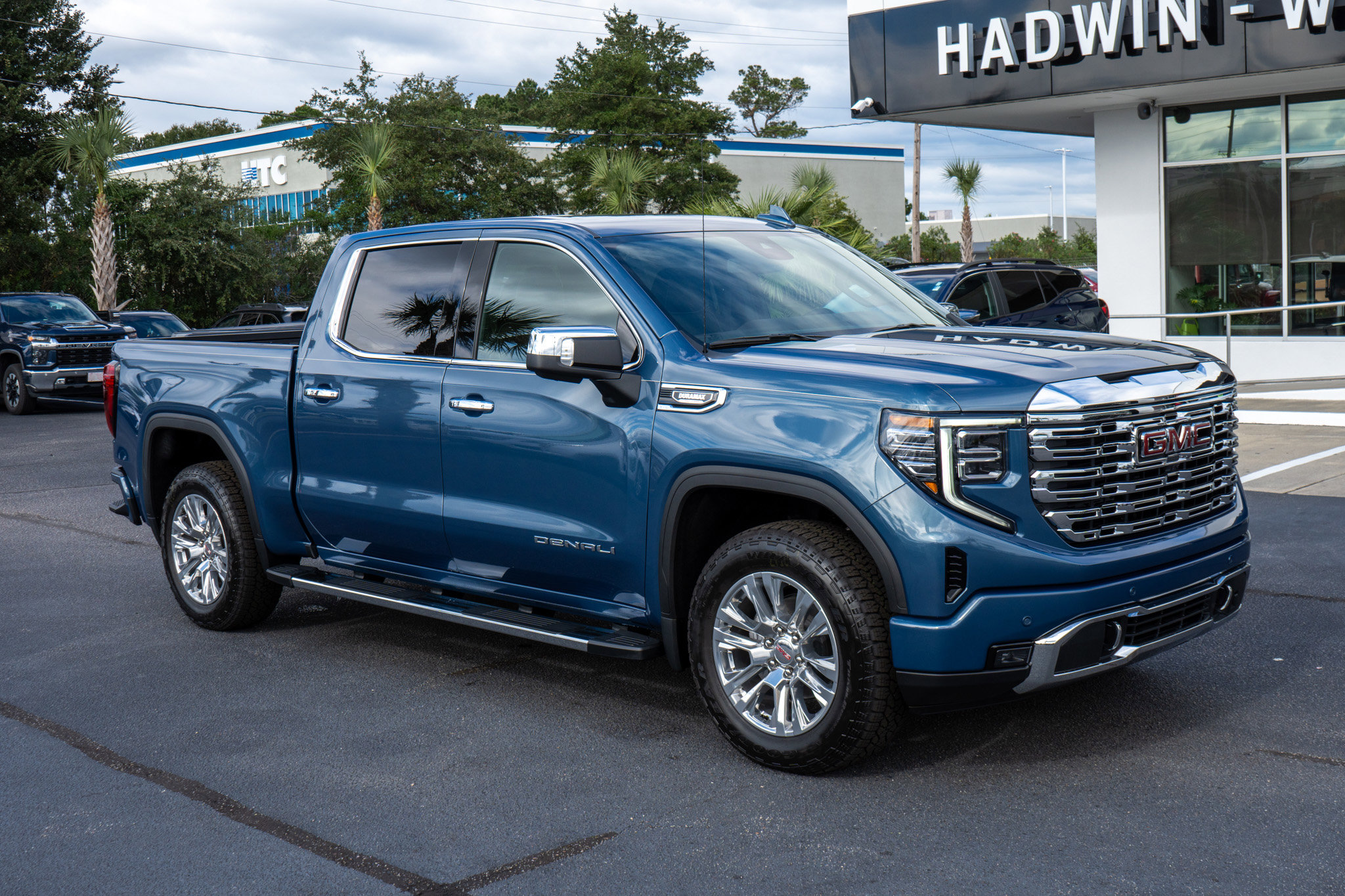 2026 GMC Sierra 1500 Denali's photo