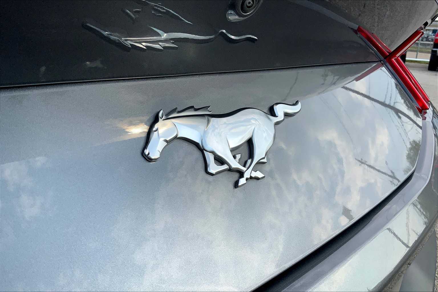 2024 Ford Mustang EcoBoost Premium photo 27