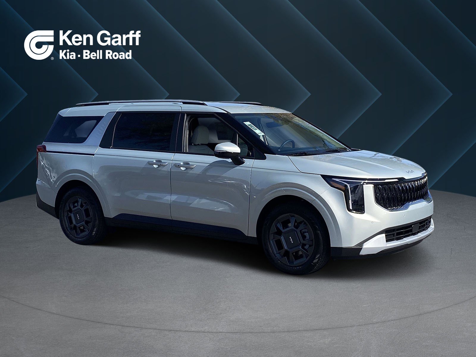 2026 Kia Carnival EX's photo