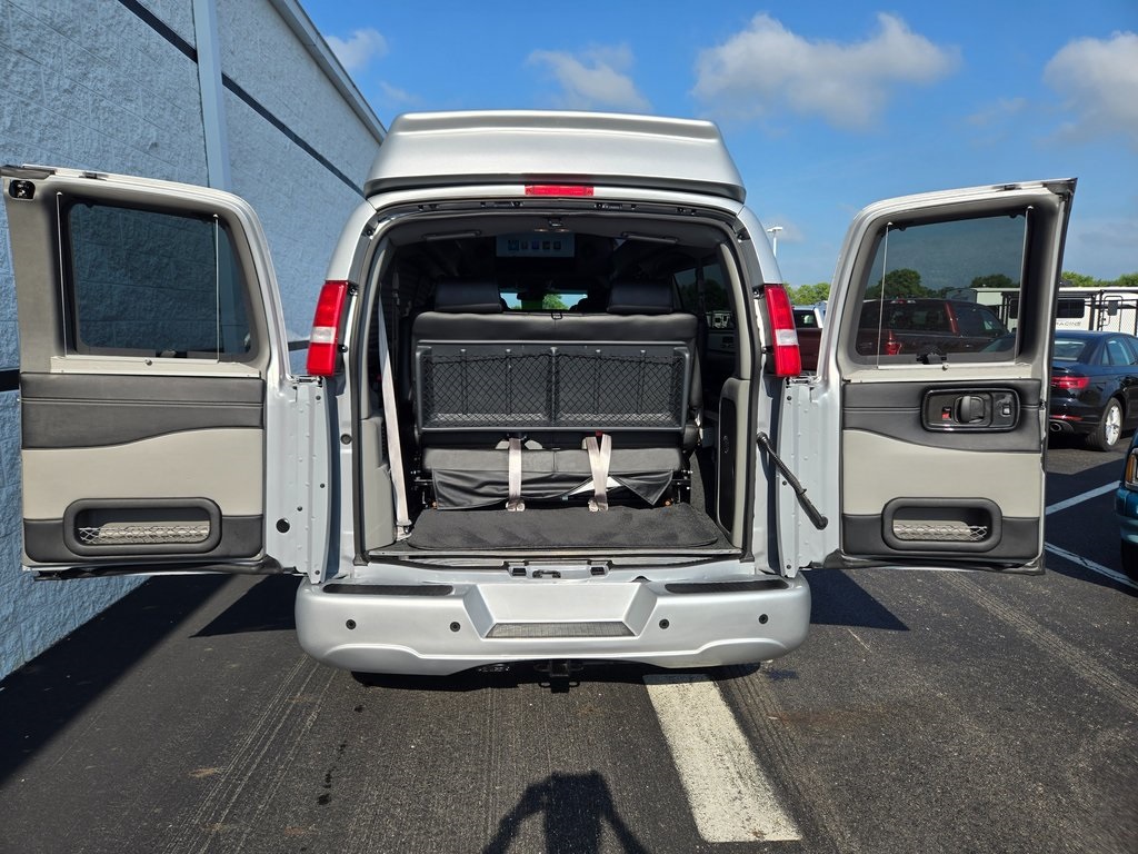 2020 Gmc Savana photo 4