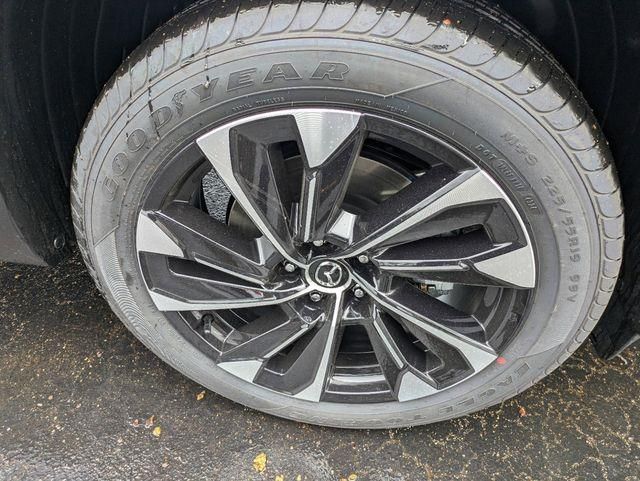 2025 Mazda CX-50 Premium Plus photo 9