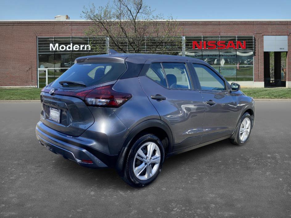 2024 Nissan Kicks S photo 4