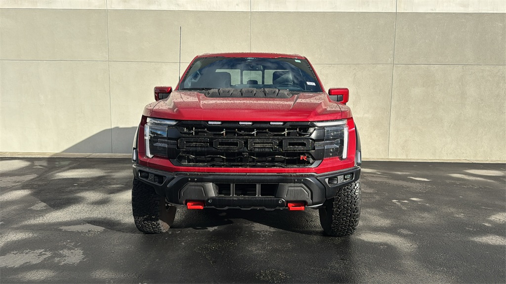 2025 Ford F-150 Raptor photo 2