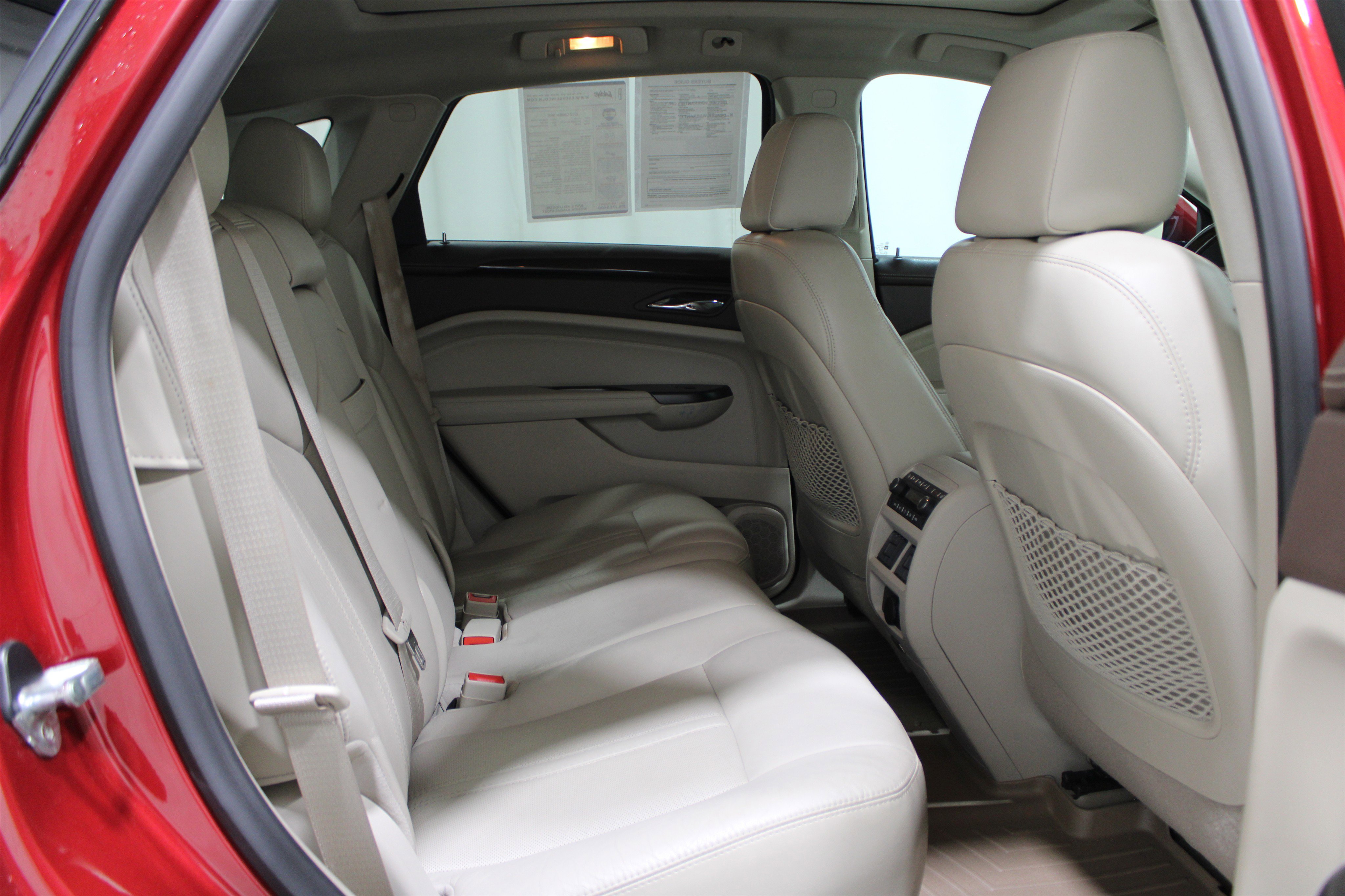 2012 Cadillac SRX Premium photo 19