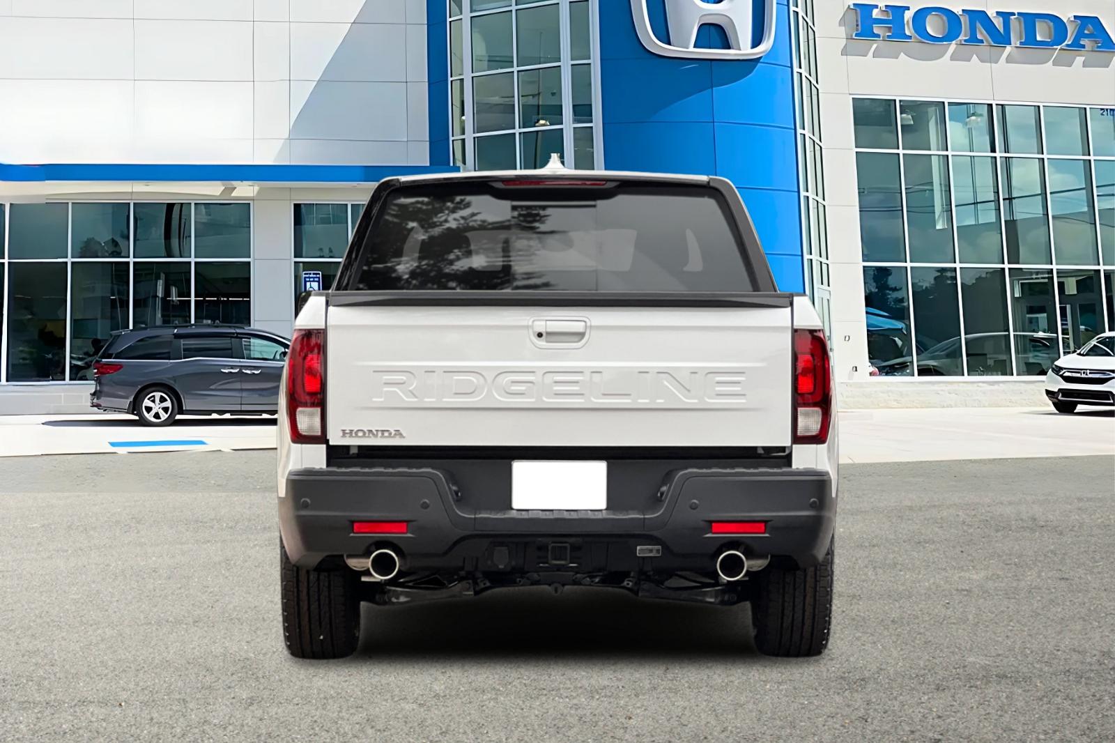 2025 Honda Ridgeline Black Edition photo 4