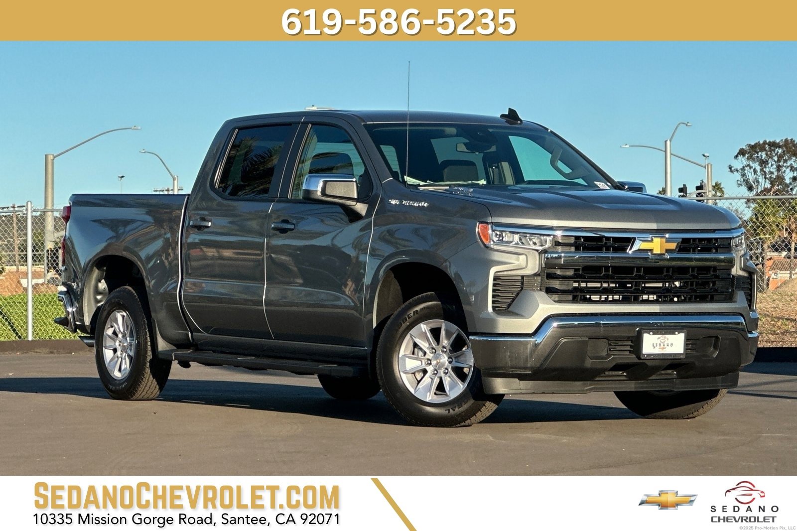 2026 Chevrolet Silverado LT's photo