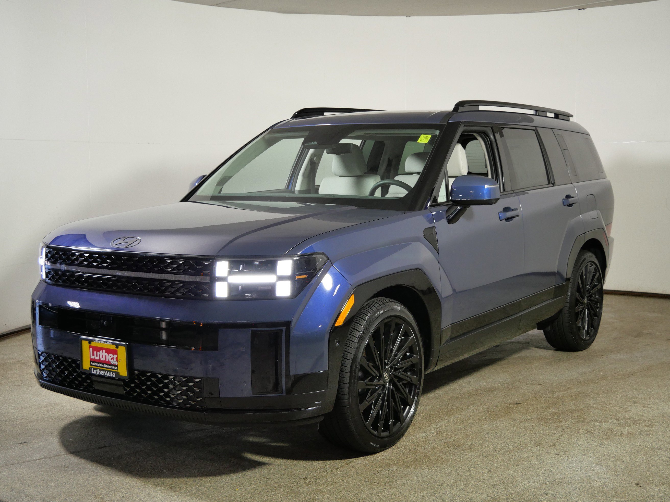 2025 Hyundai Santa Fe Calligraphy photo 3