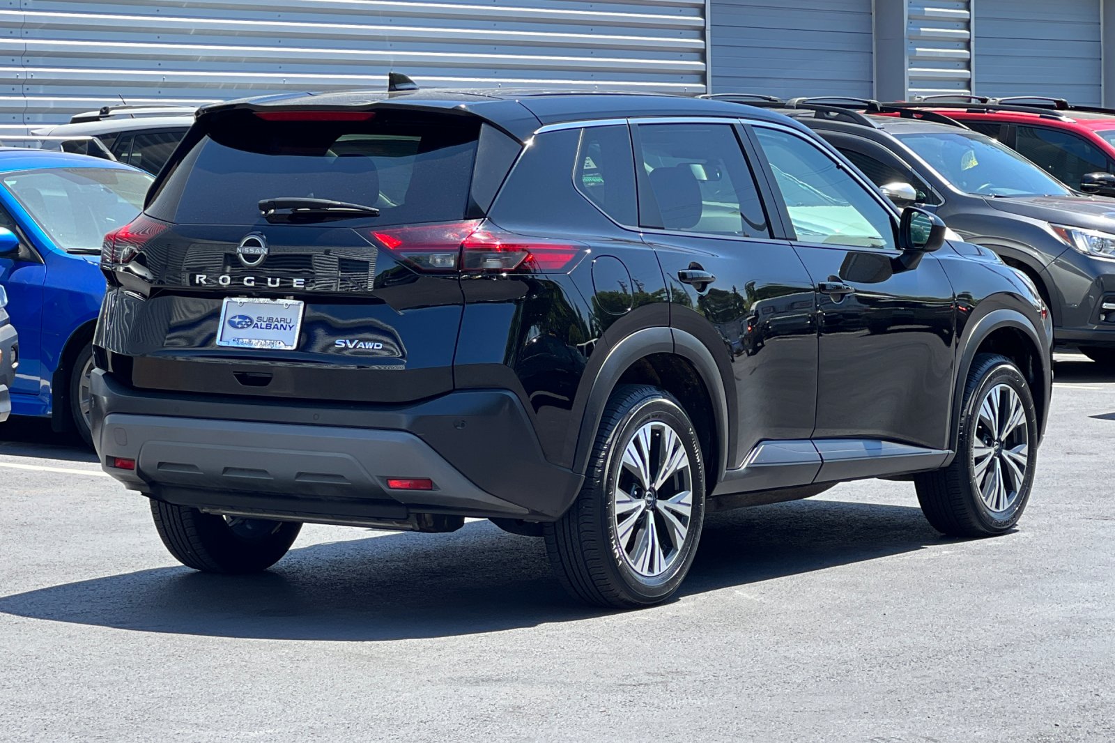 2023 Nissan Rogue SV photo 2