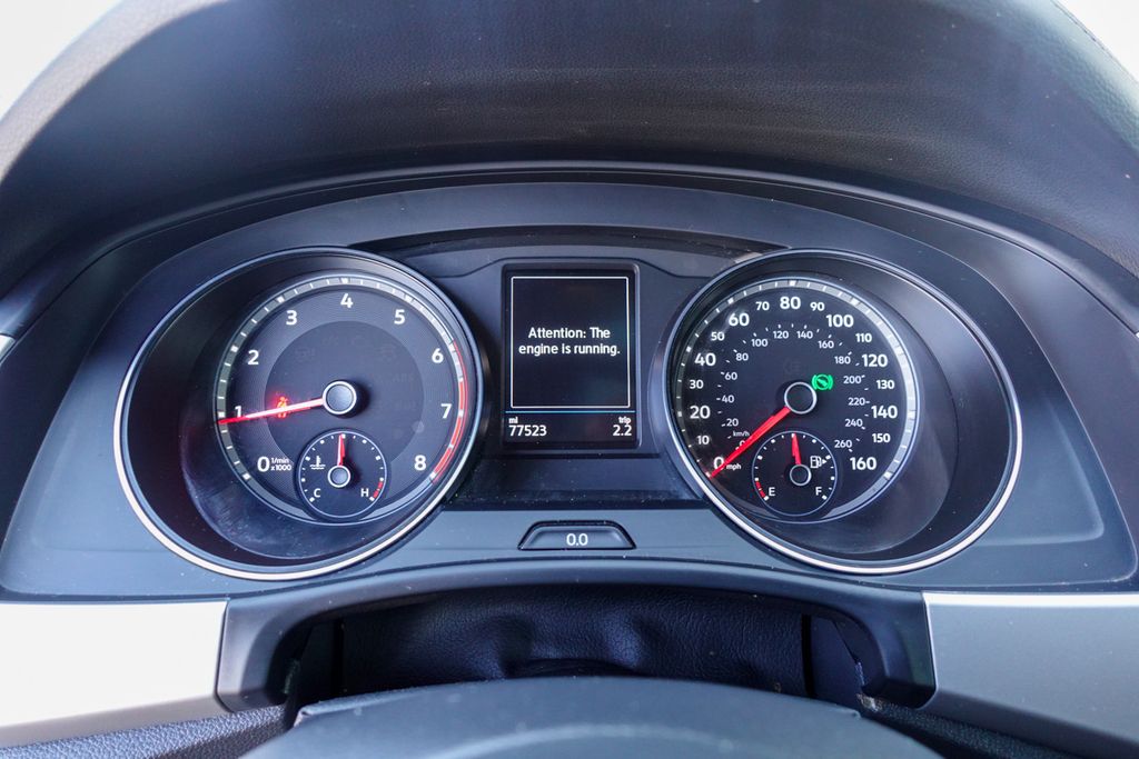 2021 Volkswagen Atlas Cross Sport V6 SE Technology photo 17