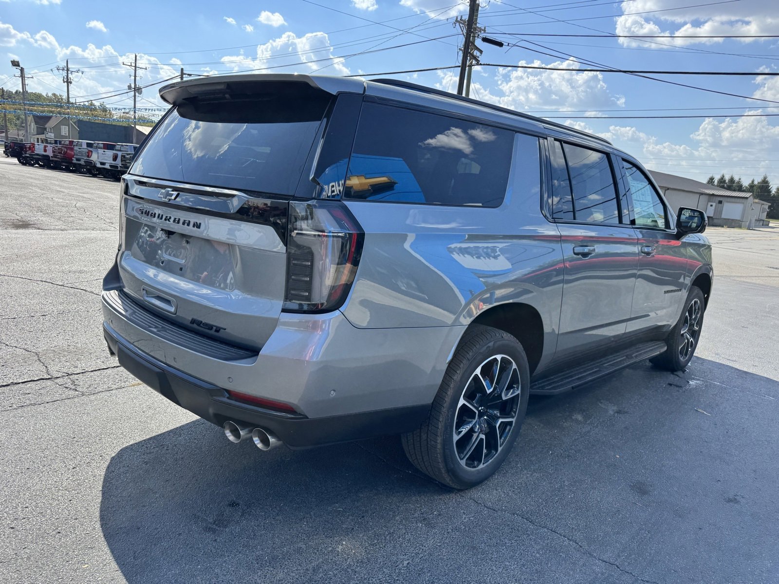 2026 Chevrolet Suburban RST photo 5