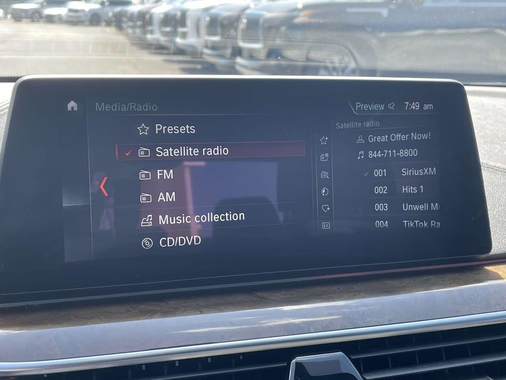 2018 Bmw M550i xDrive Sedan photo 25